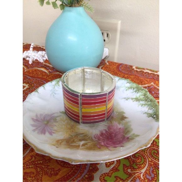 Vintage Enamel Pride Bracelet Stretch Rainbow Chunky Metal ~ Excellent - Picture 11 of 11